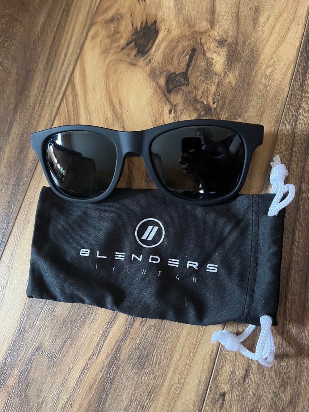 NWT Blenders “Deep Space” Polarized Sunglasses